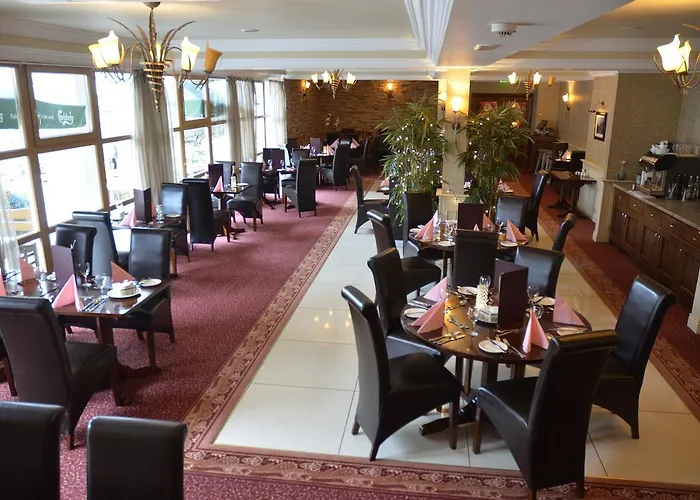 Hotel Cooneys 3*